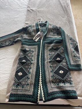 Open-Front Geometric Knit Long Coatigan in Teal & Black